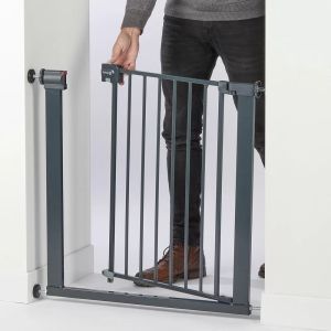 Safety 1 - Универсална метална преграда за врата EASY CLOSE