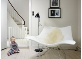 BabyDan Предпазна преграда Premier True Plessure Fit White