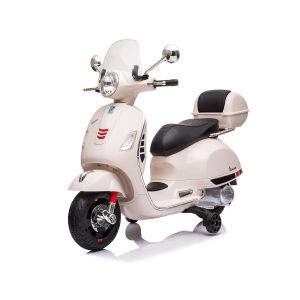Chipolino Лицензиран акумулаторен мотор VESPA GTS Super бял