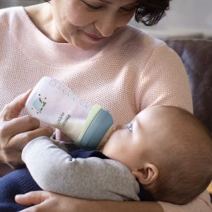 Philips AVENT -  Бебешко шише Natural Response със залъгалка светещи